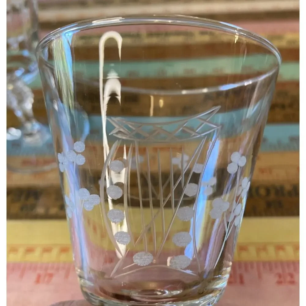 Vintage Etched Harp Design Crystal Wine Glass Stemmed Set of 2 Mid Century 5
